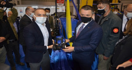 BAKAN PAKDEMİRLİ, NEW HOLLAND TÜRKİYE SATIŞ BİRİNCİSİ BİLGİN GROUP `I TEBRİK ETTİ