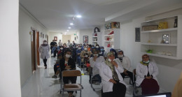 KURSİYERLERE “HELİKOPTER EBEVEYNLİK” UYARISI