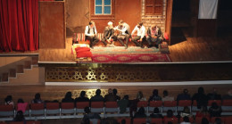 BİR ZAMANLAR URFA OYUNU SAHNELENDİ
