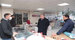 BAŞKAN BEYAZGÜL, ESNAFLA BİR ARADA