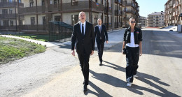 İlham Aliyev Cebrail’de inşa edilen konut kompleksinin açılışına katıldı