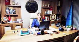 NESLİHAN YÜRÜKSOY’ DAN DÜNYA ÖĞRETMENLER GÜNÜ MESAJI