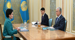 Президент Еңбек және халықты әлеуметтік қорғау министрі Светлана Жақыпованы қабылдады