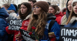 Активисты «Молодой Гвардии Единой России» и «Волонтёрской Роты» почтили память российских журналистов, погибших в зоне СВО и горячих точках