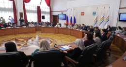 Birleşik Rusya Birobidzhan’da bölgeler arası kadın forumu düzenledi