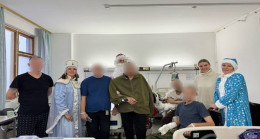 «Единая Россия» организовала новогодний концерт пациентам госпиталя для ветеранов войн в Москве