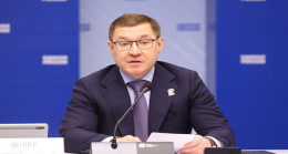 Vladimir Yakushev: Birleşik Rusya, kamu partisi konuşmacılarını hazırlamak için bir program başlattı