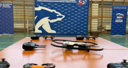 Birleşik Rusya’nın desteğiyle Leningrad Bölgesi Volkhov’daki öğrenciler için İHA kontrolü konusunda bir ustalık sınıfı düzenlendi