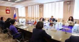Vladimir Yakushev: Birleşik Rusya ve Çin Komünist Partisi, Rusya ile Çin arasındaki stratejik ortaklığın gelişmesine önemli katkı sağlıyor
