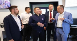 Vladimir Yakushev, Kostroma’daki BT uzmanlarının eğitimini değerlendirdi