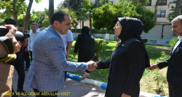 AK PARTİ ŞANLIURFA MİLLETVEKİLİ CEVAHİR ASUMAN YAZMACI `DAN BİRECİK BELEDİYE BAŞKANI MEHMET BEGİT`E ZİYARET