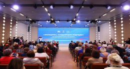 Подготовка к ЕДГ-2026, сбор предложений в новую народную программу, масштабирование лучших практик: Владимир Якушев обозначил задачи активу «Женского движения Единой России»