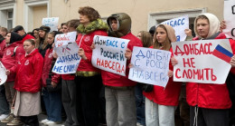Birleşik Rusya Genç Muhafızları, LPR ve DPR, Zaporizhia ve Herson Oblastlarının Rusya ile Birleşme Günü’nü kutlamak amacıyla Moskova ve St. Petersburg’da etkinlikler düzenledi.