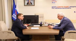 Владимир Якушев и Сергей Носов обсудили приоритетные направления работы «Единой России» в Магаданской области