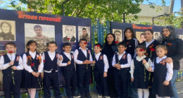 Birleşik Rusya’nın yardımıyla Mahaçkala’da SVO katılımcıları anısına bir anıt düzenlendi