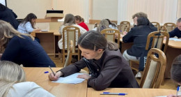 В Казани при поддержке «Единой России» написали первомайский профсоюзный диктант