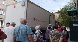 Birleşik Rusya’nın girişimiyle Novosibirsk’te sakinlere yönelik seyyar sağlık muayenesi gerçekleştirildi