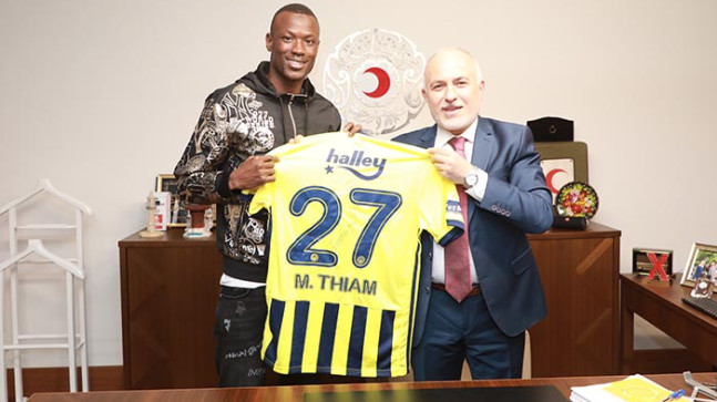 Mame Thiam gönülleri fethetmeye devam ediyor