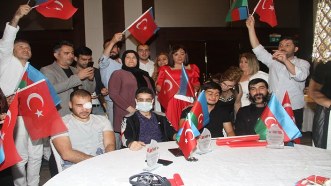 KARABAĞ ZAFERİ İSTANBUL’DA KUTLANDI