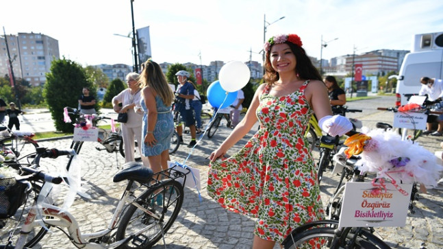 ‘SÜSLÜ KADINLAR’ BEYLİKDÜZÜ’NDE PEDAL ÇEVİRDİ