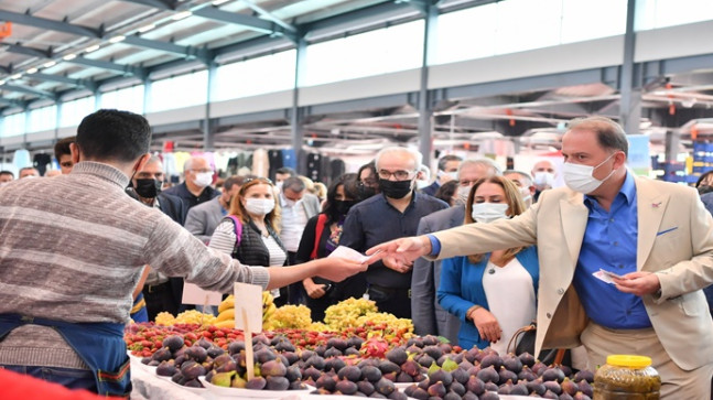 PAZAR İSTANBUL’DA İLK PAZAR KURULDU
