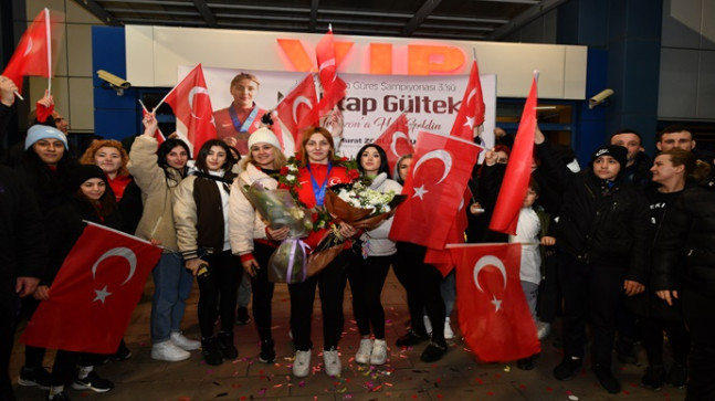 BÜYÜKŞEHİR SPORCUSU AVRUPA ÜÇÜNCÜSÜ OLDU