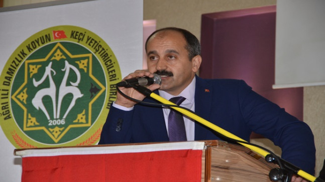 BAŞKAN MEHMET NURİ SAMANCI GÜVEN TAZELEDİ