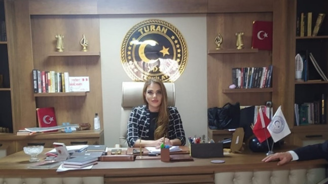 NESLİHAN YÜRÜKSOY’ DAN KADİR GECESİ MESAJI