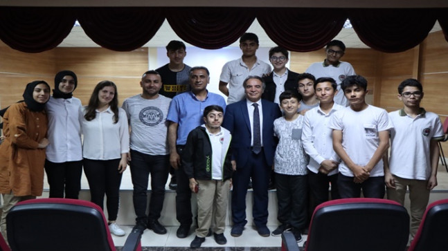 Prof. Dr. Mazhar Bağlı, “Prof. Dr. Fuat Sezgin’in yapmış olduğu çalışmalar bizlere ışık göstermiştir