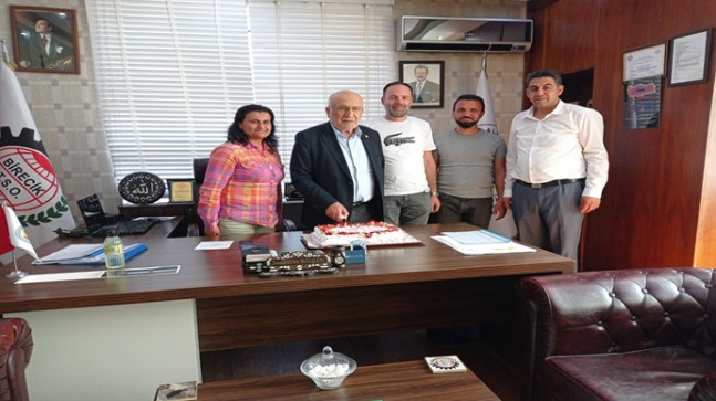 HİSARCIKLIOĞLU’NDAN BİLGİN’E DOĞUM GÜNÜ SÜRPRİZİ