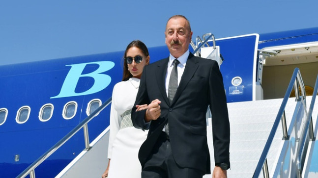 İlham Əliyev Türkiyəyə işgüzar səfərə gəlib