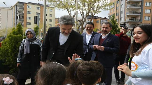 MİLLETVEKİLİ ADAYI ÖNEN’E VATANDAŞLARDAN YOĞUN İLGİ