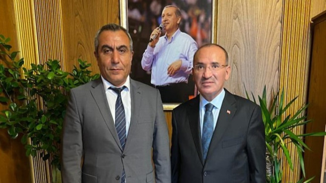 AK PARTİ BİRECİK İLÇE BAŞKANI HALİL YAVUZ `DAN TBMM BAŞKANVEKİLİ BEKİR BOZDAĞ `A ZİYARET