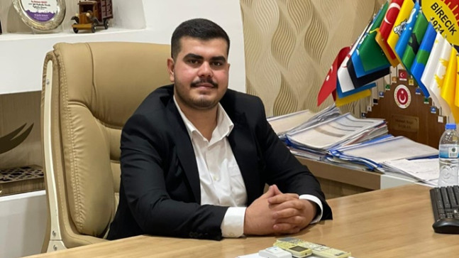 BİRECİK MİNİBÜSÇİLER VE KAMYONCULAR ODASI BAŞKANI MUHYETTİN BEGİT`TEN 30 AĞUSTOS ZAFER BAYRAMI MESAJI