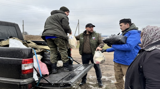 «Единая Россия» и «Молодая Гвардия» доставляют гумпомощь жителям приграничных районов Курской области и военнослужащим