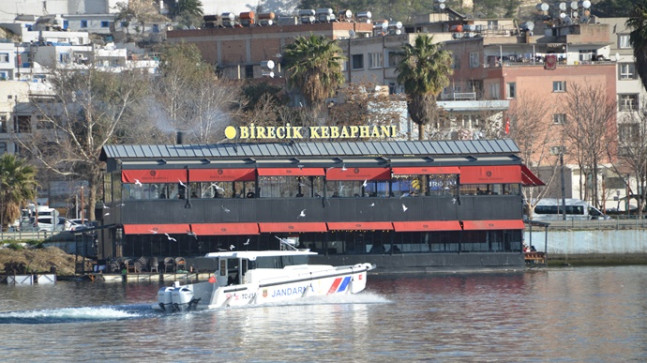 BİRECİK İLÇESİNİN EN NEZİH MEKANI BİRECİK KEBAPHAN