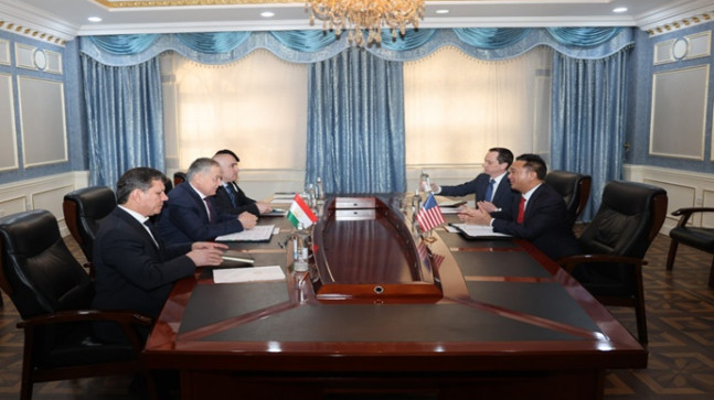 Minister of Foreign Affairs received the Ambassador of the United States of America