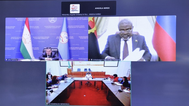 Angola ile siyasi istişareler