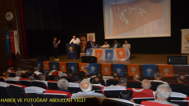 AK PARTİ BİRECİK İLÇE DANIŞMA MECLİSİ COŞKULU BİR ŞEKİLDE YAPILDI