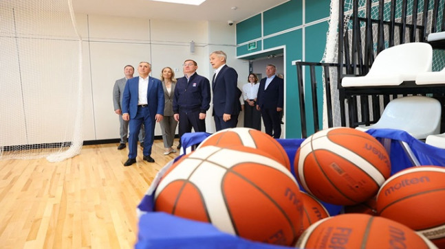 Vladimir Yakushev: Birleşik Rusya Halk Programı’nın spor tesisleri, SVO katılımcılarının rehabilitasyonuna yardımcı olacak