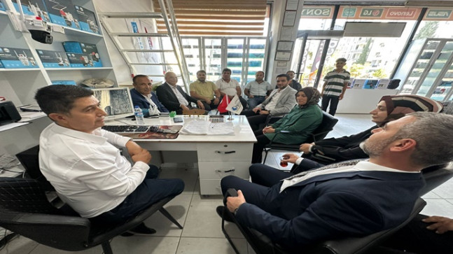 AK PARTİ HEYETİNDEN İŞ İNSANI ÖMER DEMİR `E HAYIRLI OLSUN ZİYARETİ