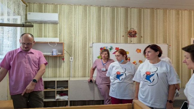 По инициативе «Единой России» московские специалисты помогли детям с особенностями развития в Херсонской области