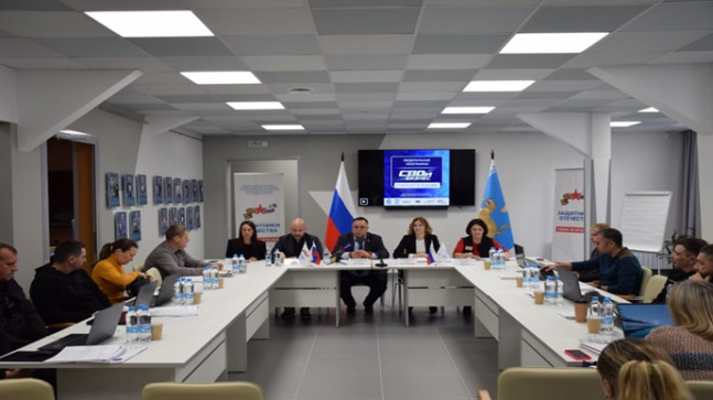Birleşik Rusya, Opora Rossii ve KOBİ Şirketi, Pskov bölgesinde “SVOI Biznes” projesini başlattı