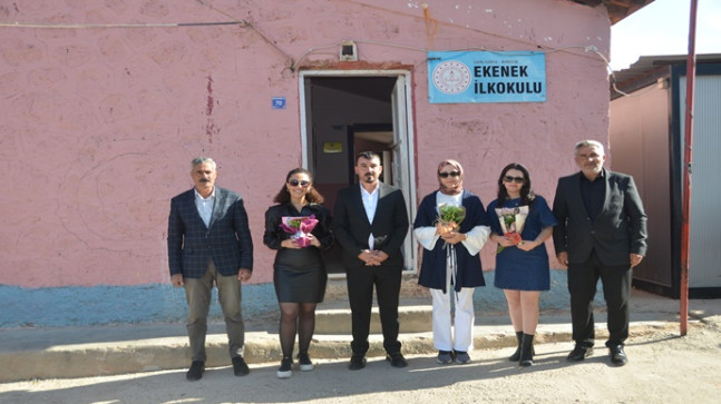 Tahir Elmaoğlu’ndan 24 Kasım Öğretmenler Günü’nde Anlamlı Ziyaret