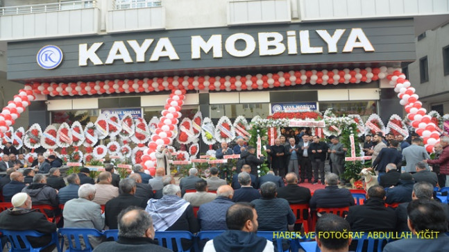 KAYA MOBİLYA’NIN DEV SHOWROOM AÇILIŞINA YOĞUN İLGİ
