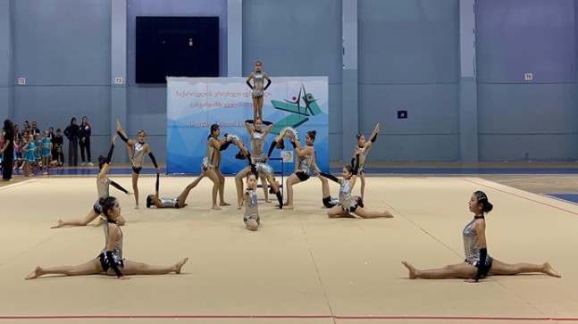 Tbilisidə III Respublika Gimnastika Festivalı keçirilib