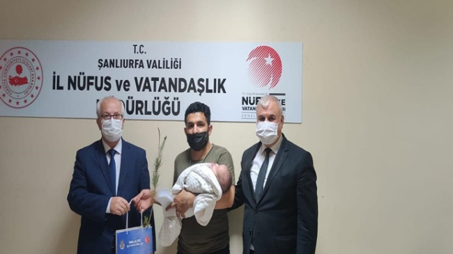Hayata Bir fidan Sizden Doğan Her Çocuk için bir fidan bizden