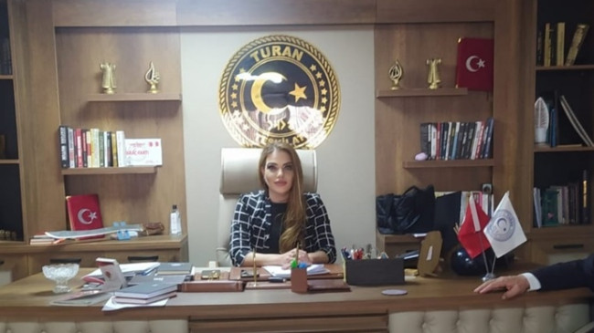 NESLİHAN YÜRÜKSOY’ DAN KADİR GECESİ MESAJI