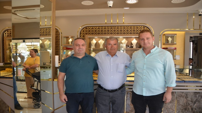 MEHMET TEVFİK GÜLSOY, YUKARIGÖKLÜ `DE SUPHİ KUYUMCULUK ` U ZİYARET ETTİ