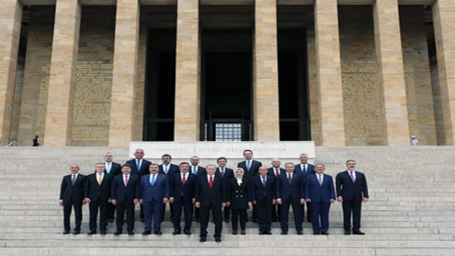 Cumhurbaşkanlığı Kabinesi Anıtkabir’de